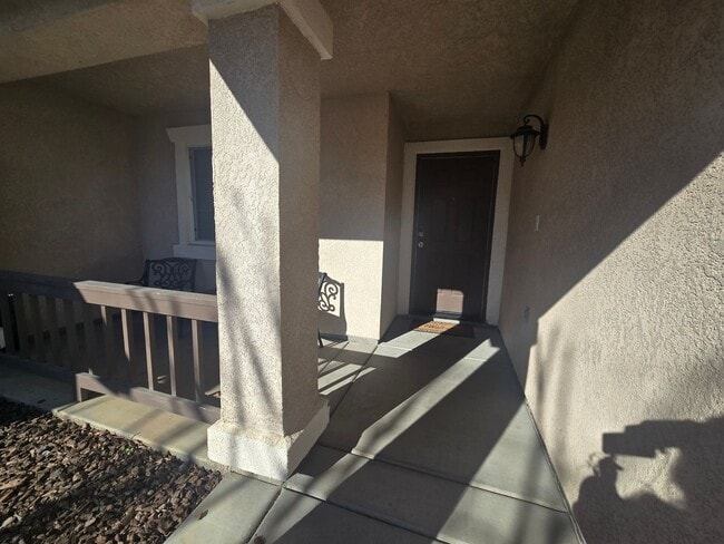 Photo - Beautiful 3BD 2BA home for rent in Hanford!