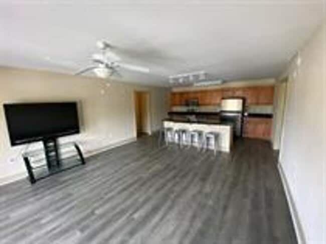 Photo - 1621 Muscovy Wy Unit 1