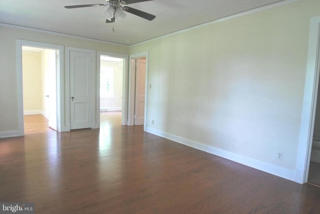 Building Photo - 23131 Oakham Farm Ln