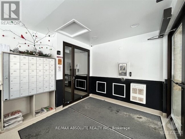 Photo - 190 Elgin St W Unité 203