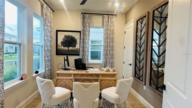 Photo - 16956 Hamlin Vw St