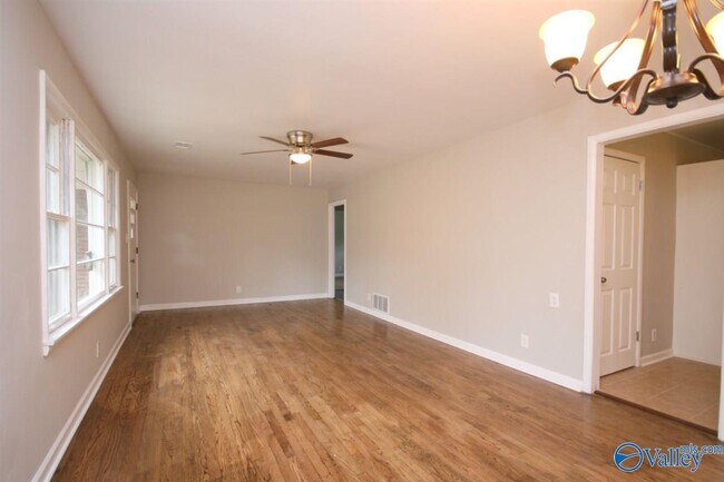 Photo - 1607 Clb Vw Dr NW