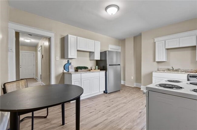 Photo - 6517 Dean St