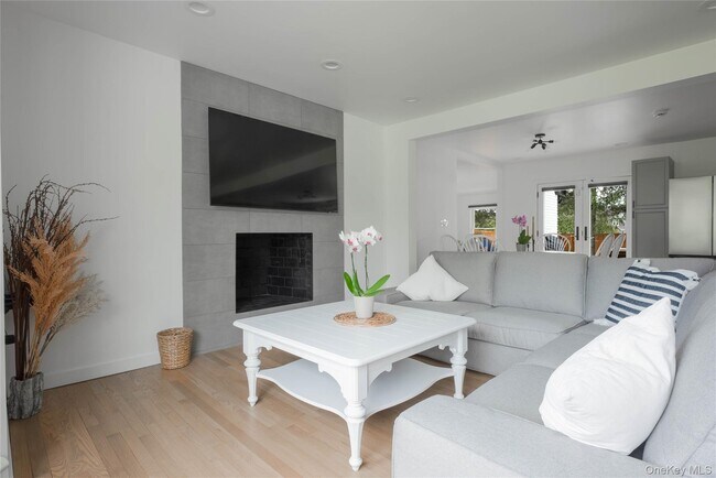 Photo - 17 Underhill Dr