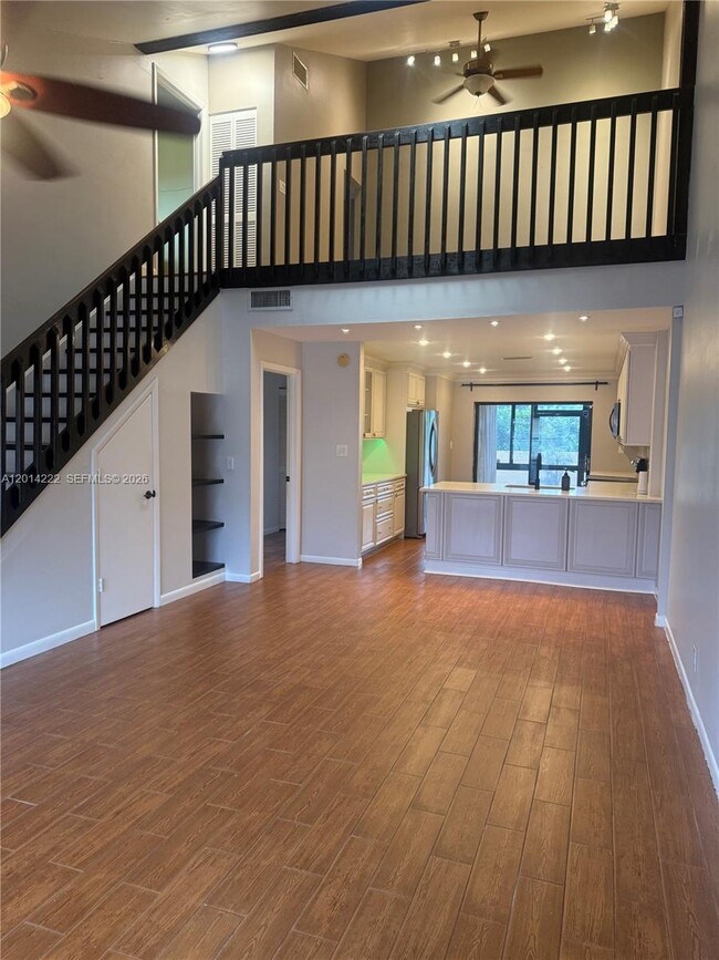 Building Photo - 8509 Shadow Ct