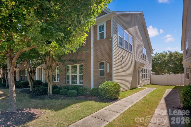 Building Photo - 18448 W Catawba Ave
