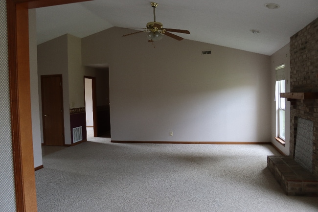 Photo - 1953 Greenbrier Ave