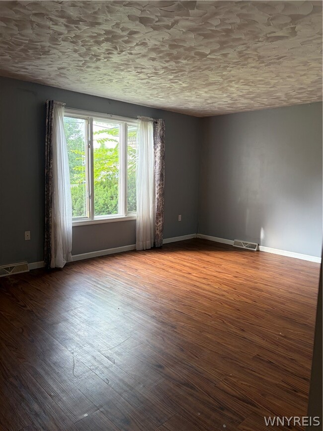 Photo - 2027 Tuscarora Rd