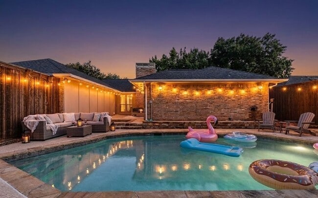 803 Rush Creek Dr