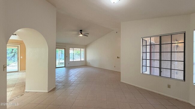 Photo - 1559 E Whitten St