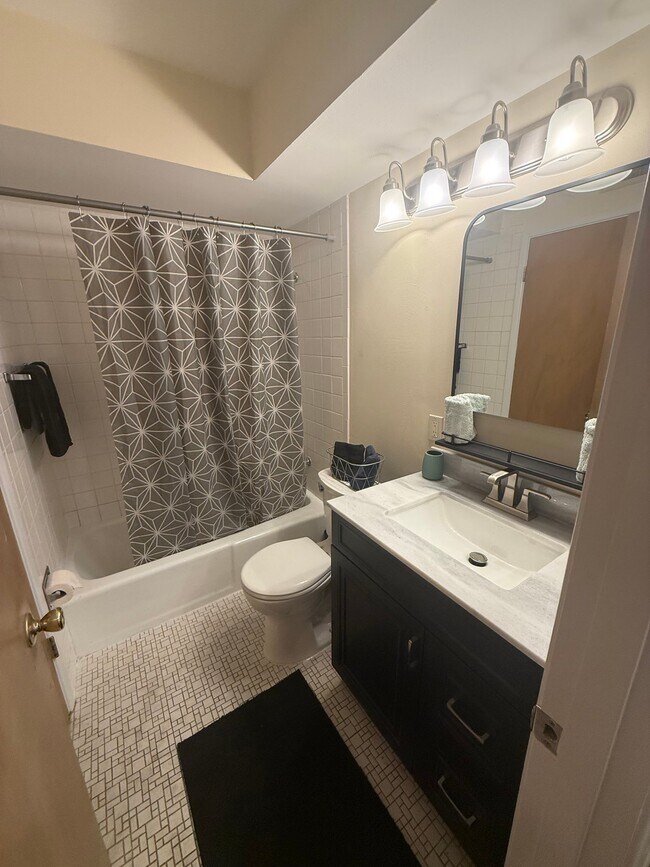 5401 Eichelberger St Unit 2D