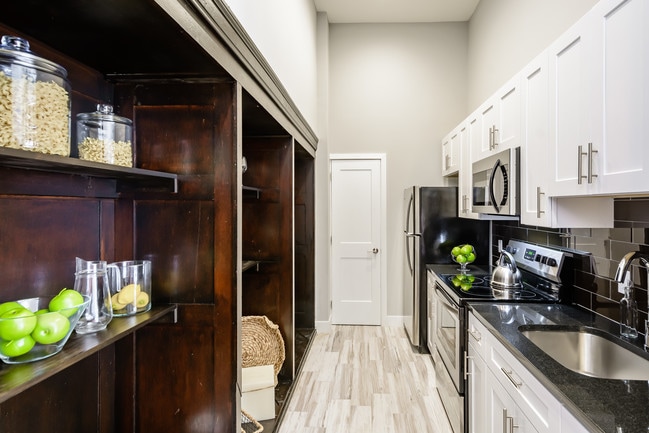 Photo - The Breeze Building