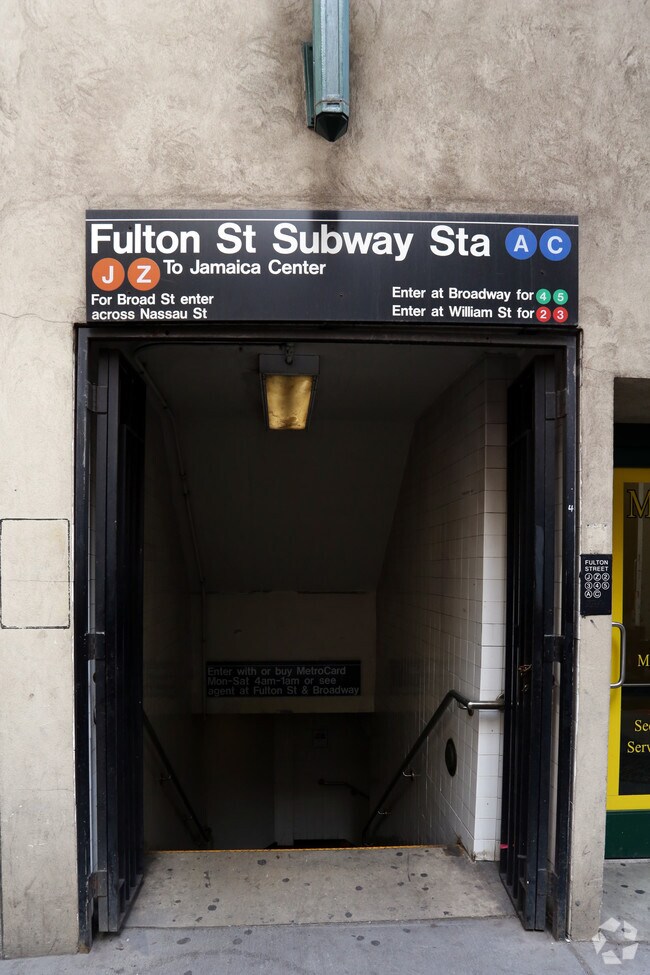 Photo - 138 Fulton St