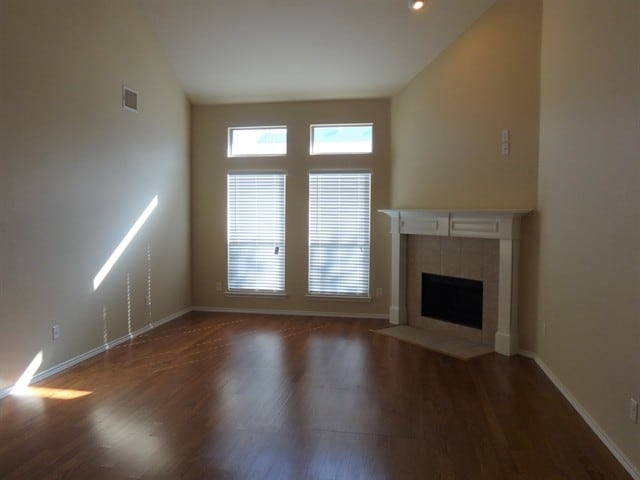 Building Photo - 2969 Lakeview Cir