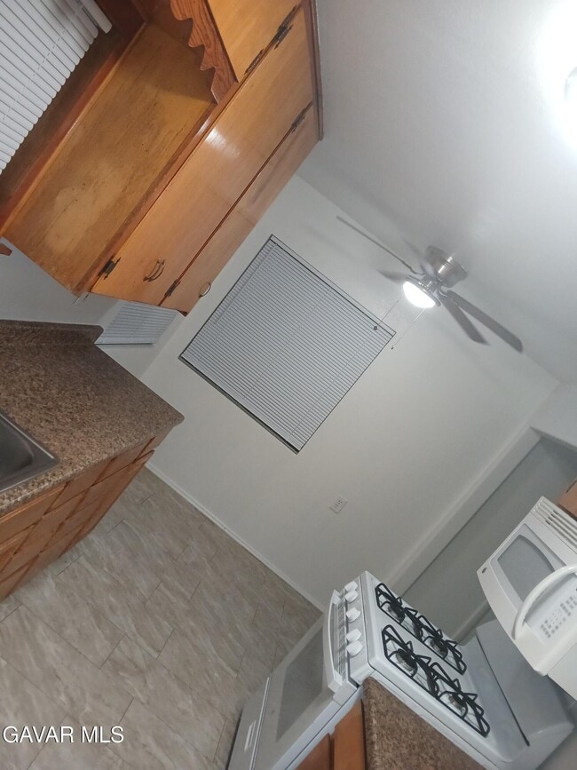 Photo - 42603 50th St W