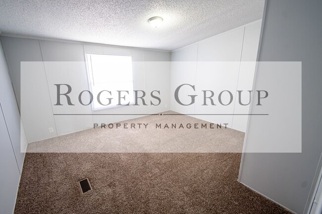 Photo - 1914 Jacksontown Rd