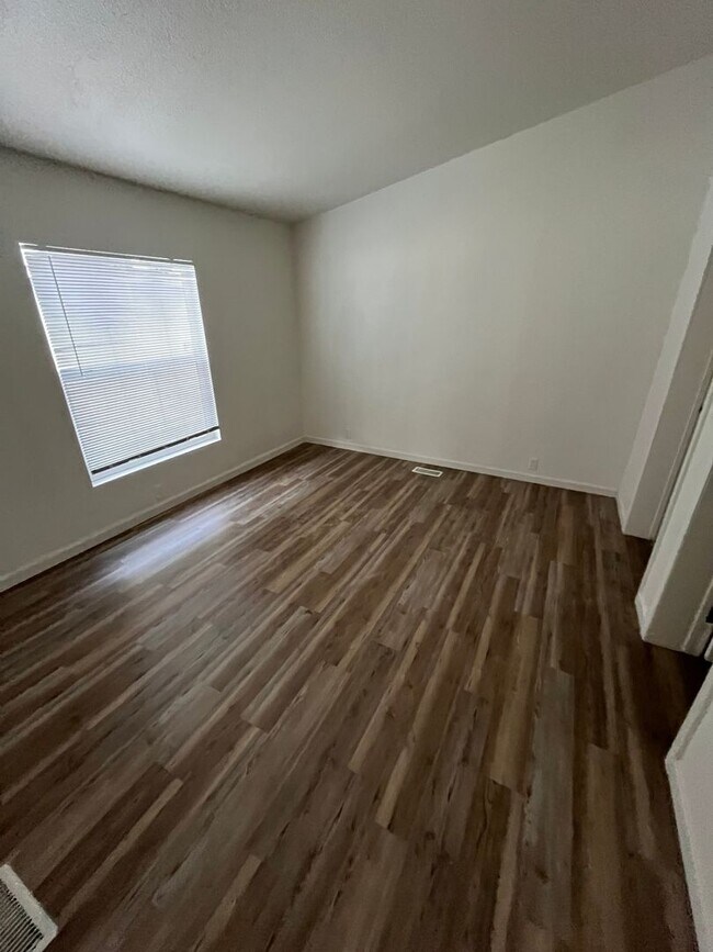 Photo - Available Now! Move-In Ready