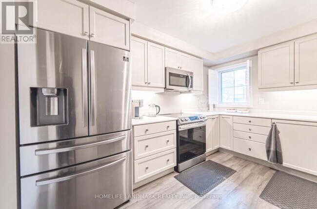 Photo - 875 Cactus Point