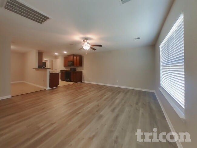 Photo - 24033 Wilde Dr