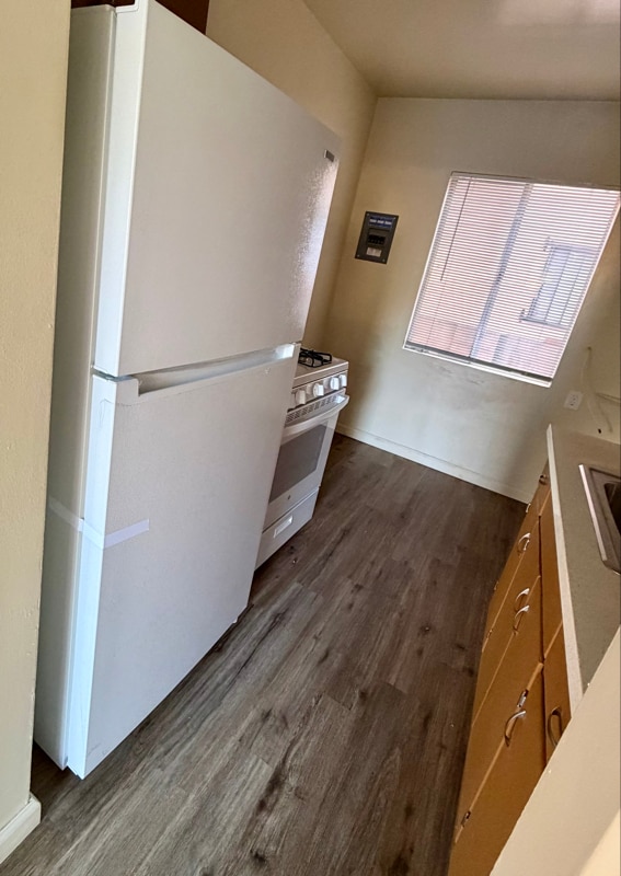 Photo - 8123 Otis St