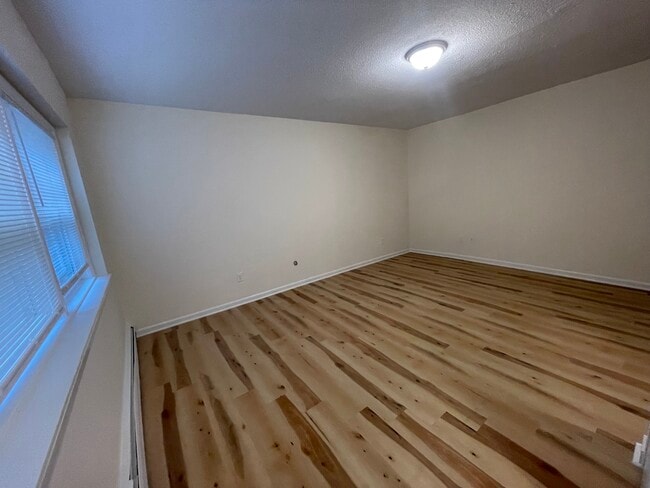 Photo - 2009 Commonwealth Ave Unit 1