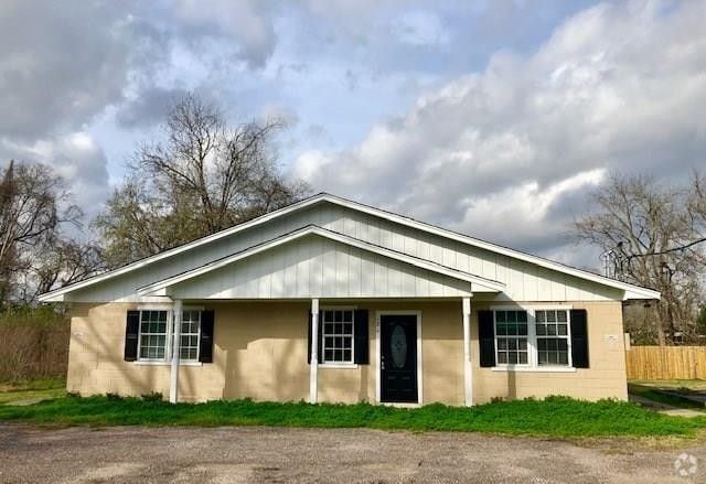 Building Photo - 126 Gulf Pump Rd Unit C Rental