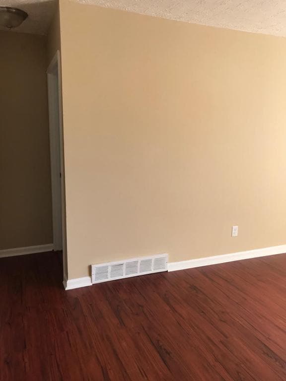 1811 Dalton Ct
