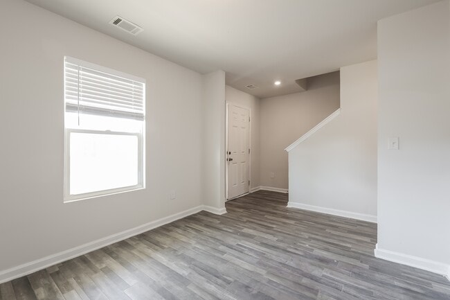 Photo - 532 Bella Casa Run