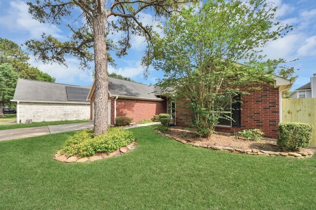 Photo - 13715 Dempley Dr
