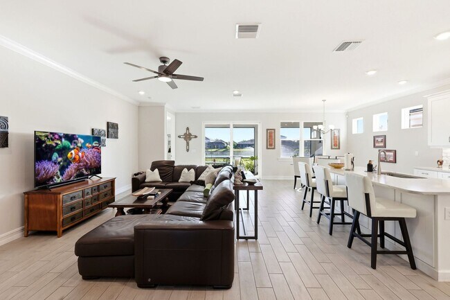 Photo - Resort living at The Seasons of Bonita