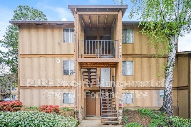 Photo - 14140 NE Sandy Blvd