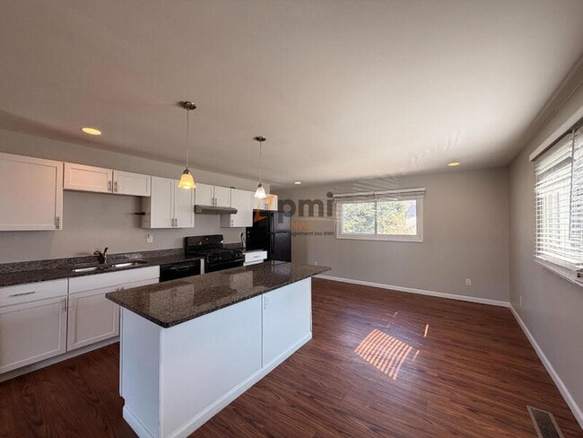 Photo - 2353 McCool Rd