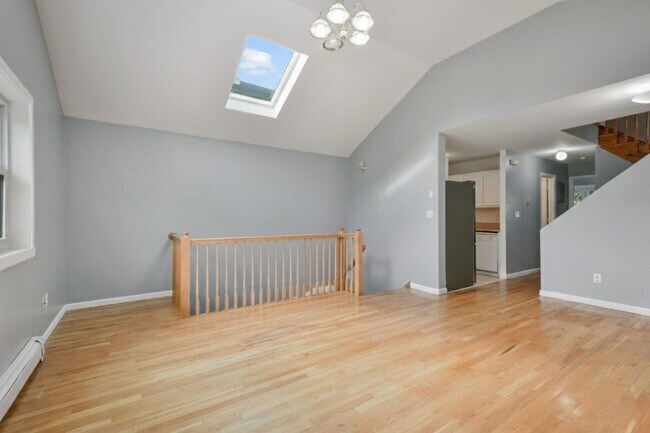 Photo - 3546 Huguenot Ave