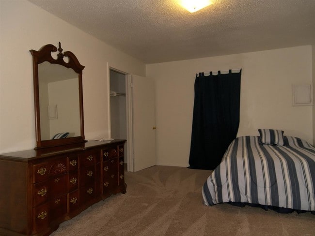 Willowbrook Apartments