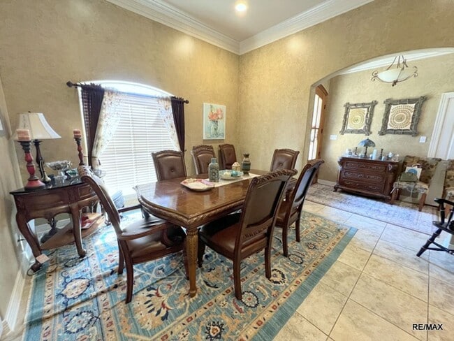 Photo - 615 Picketts Mill Dr