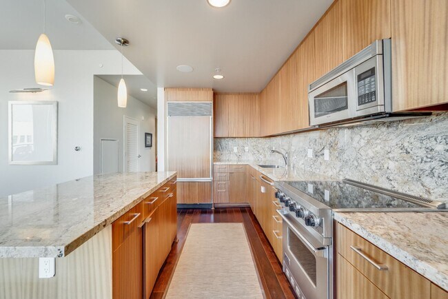 Photo - Gorgeous 3 Bedroom Condo with Huge Outdoor Space at Axis Unit 2023