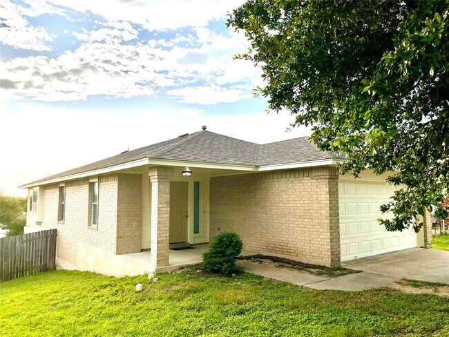 Photo - 317 Tudor House Rd