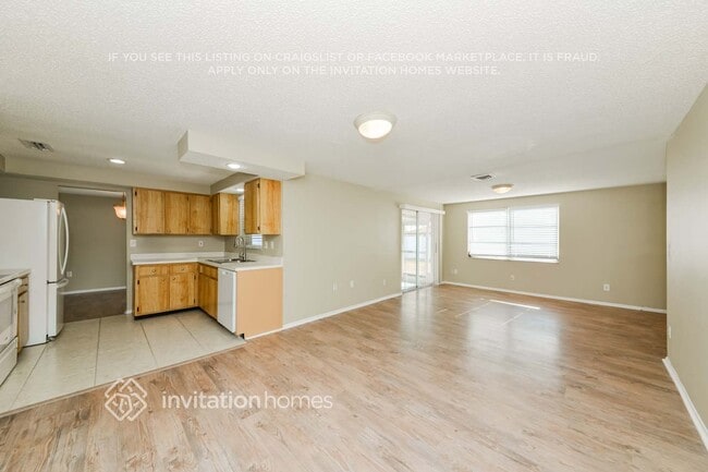 Photo - 1240 Waterside Ln