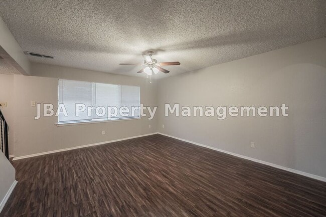 Photo - 1770 Farleigh Ct