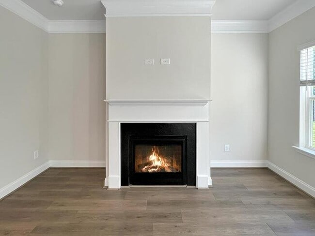 Photo - House 4 Beds 3.5 Baths