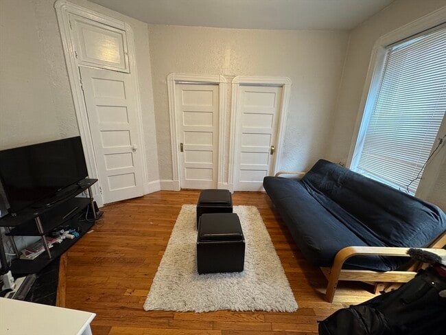 Photo - 34 Anderson St Unit 6