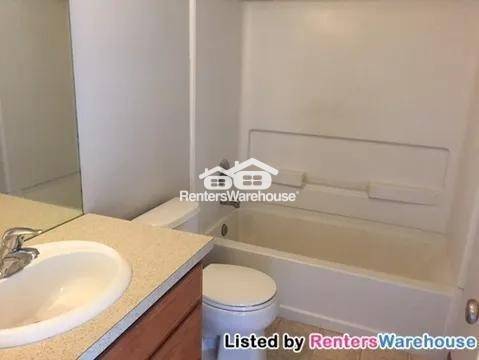 Photo - 4801 Education Dr N