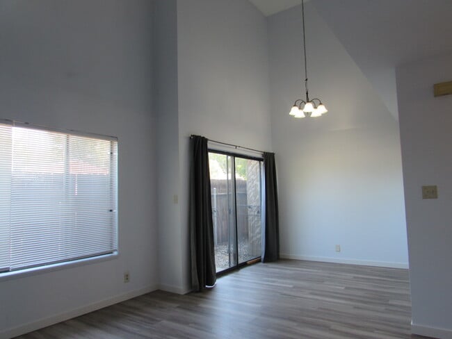 Photo - 517 28 1/2 Rd