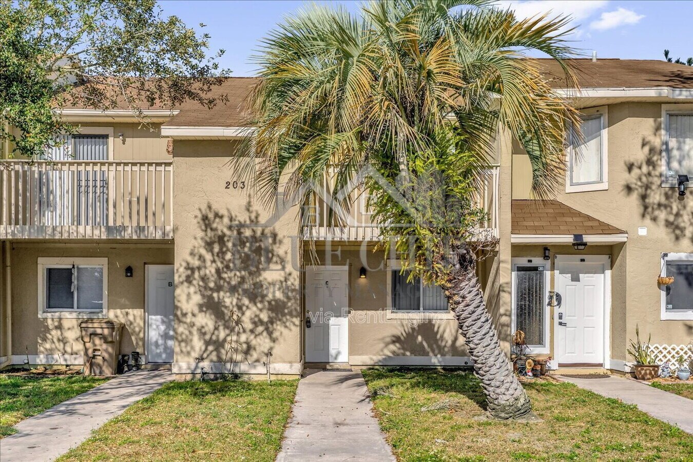 Photo - 203 Watts Ln