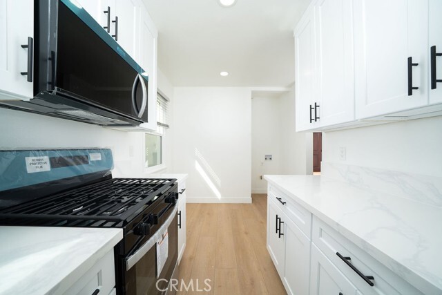 Photo - 1048 Cedar Ave