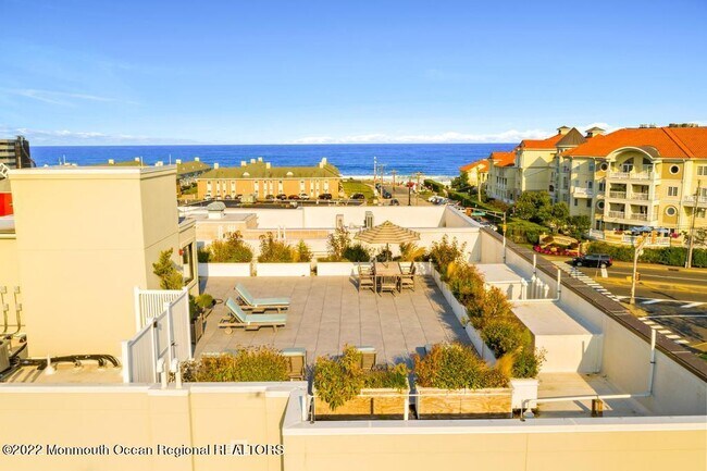 Building Photo - 57-61-61 Brighton Ave Unit 301