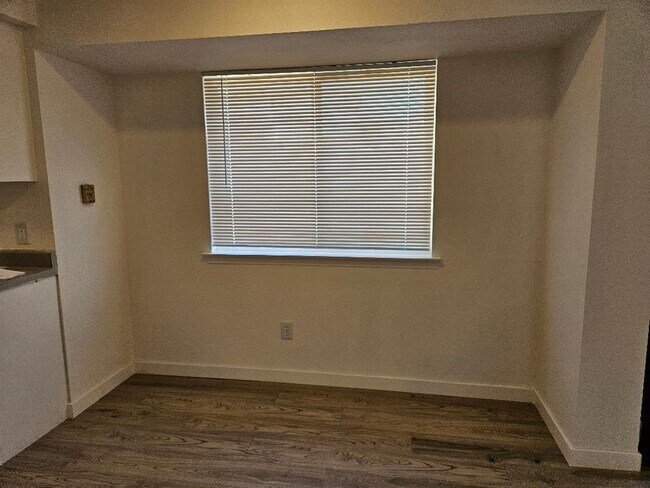 Photo - 1511 W Mesa Park Dr