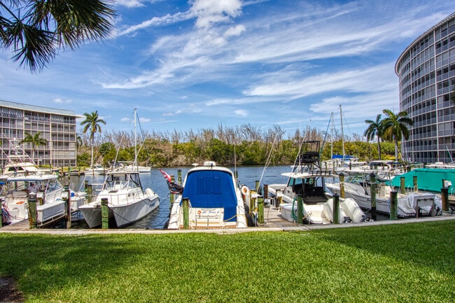 Photo - 1301 E Hillsboro Blvd Condo Unit 103