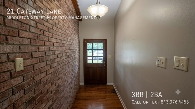 Photo - 21 Gateway Ln
