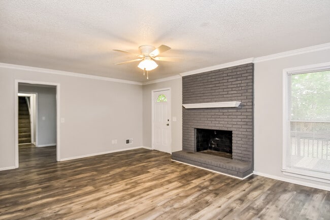 Photo - 117 Greenfield Rd
